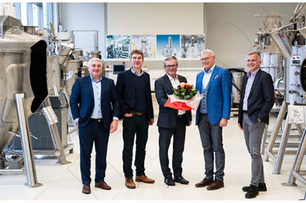 40 Jahre amixon® Gruppe Eine Erfolgsgeschichte „Made in Paderborn“